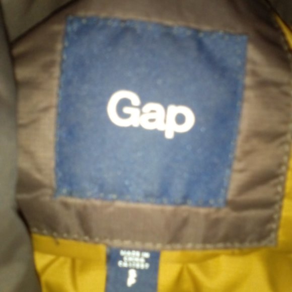 Sleeveless Winter Vest - Picture 2 of 2